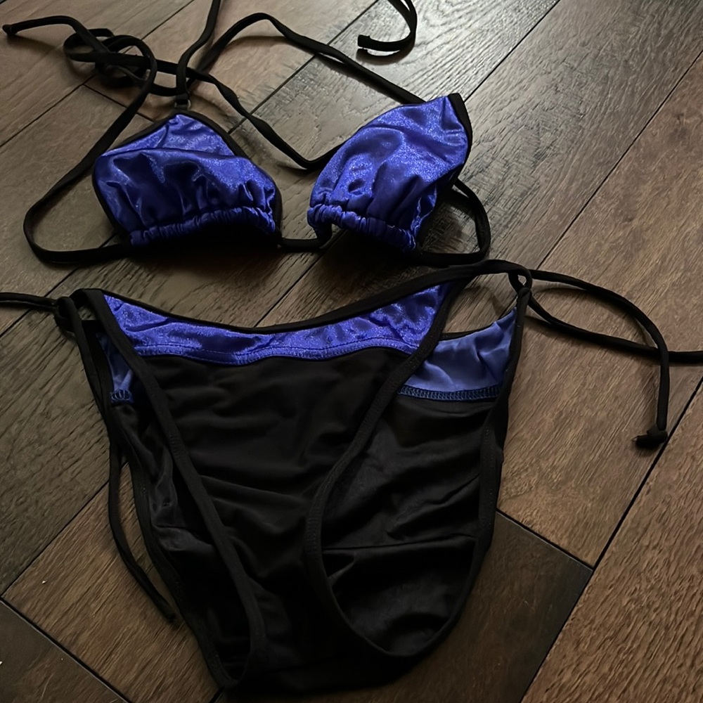 Mossimo purple black 2pc bikini large never worn